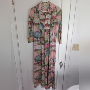 Vintage 1970s floral dress
